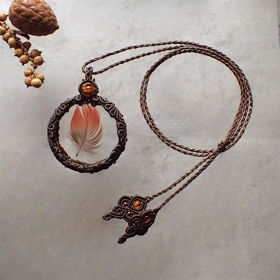 羽毛樹脂封入標本ネックレス | 5枚目