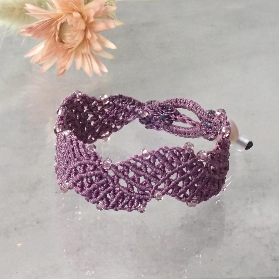 タカラガイマクラメブレスレット S1枚目の画像