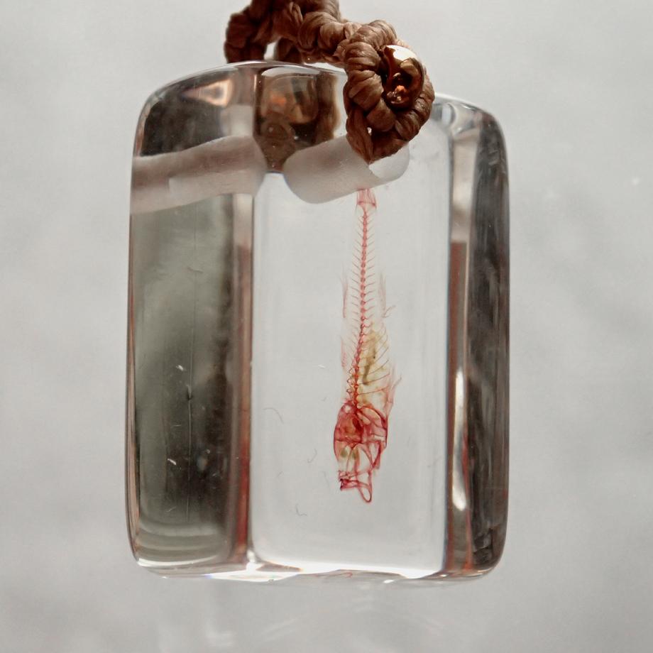 魚類単色染色樹脂封入標本ストラップ | 3枚目