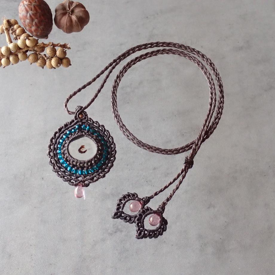 トビケラ類樹脂封入標本ネックレス1枚目の画像