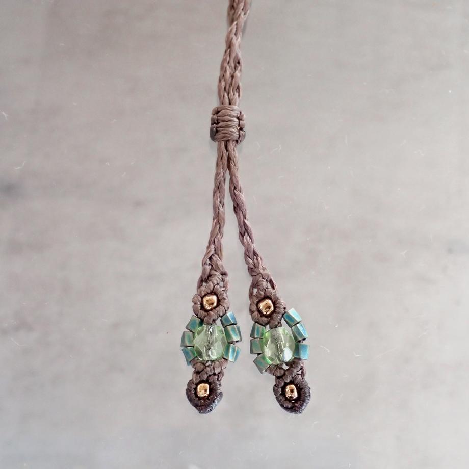 ヤゴ類樹脂封入標本ネックレス | 6枚目