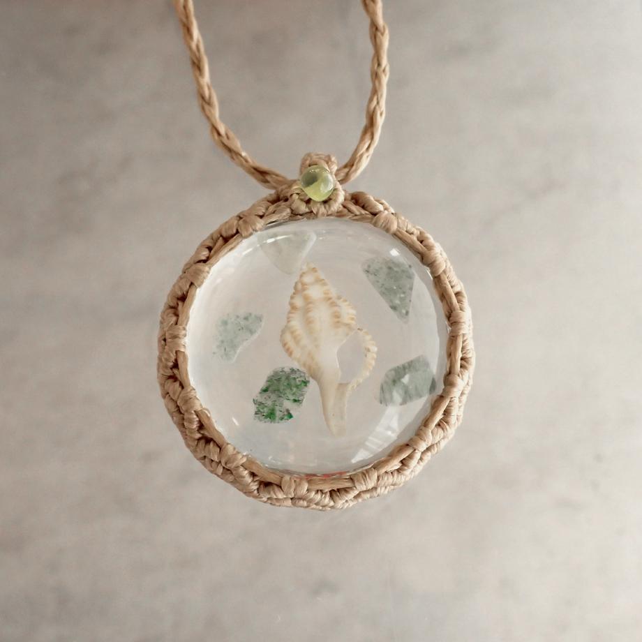 巻貝類樹脂封入標本ネックレス | 2枚目