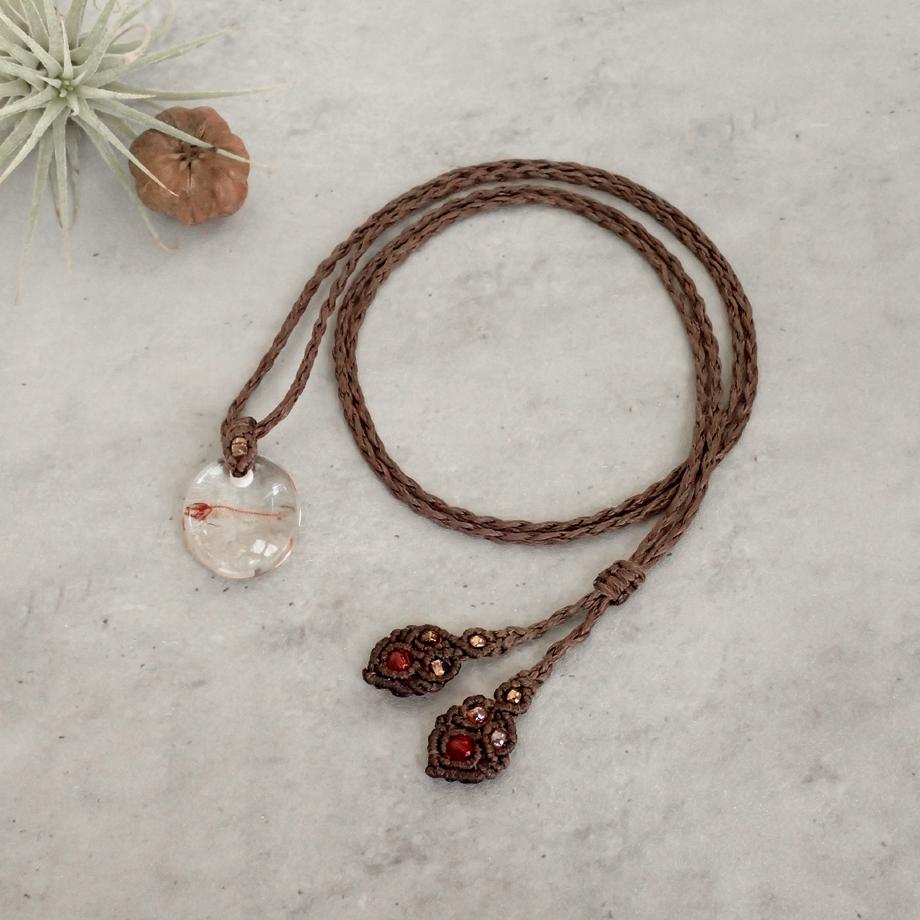 魚類単色染色樹脂封入標本ネックレス | 5枚目