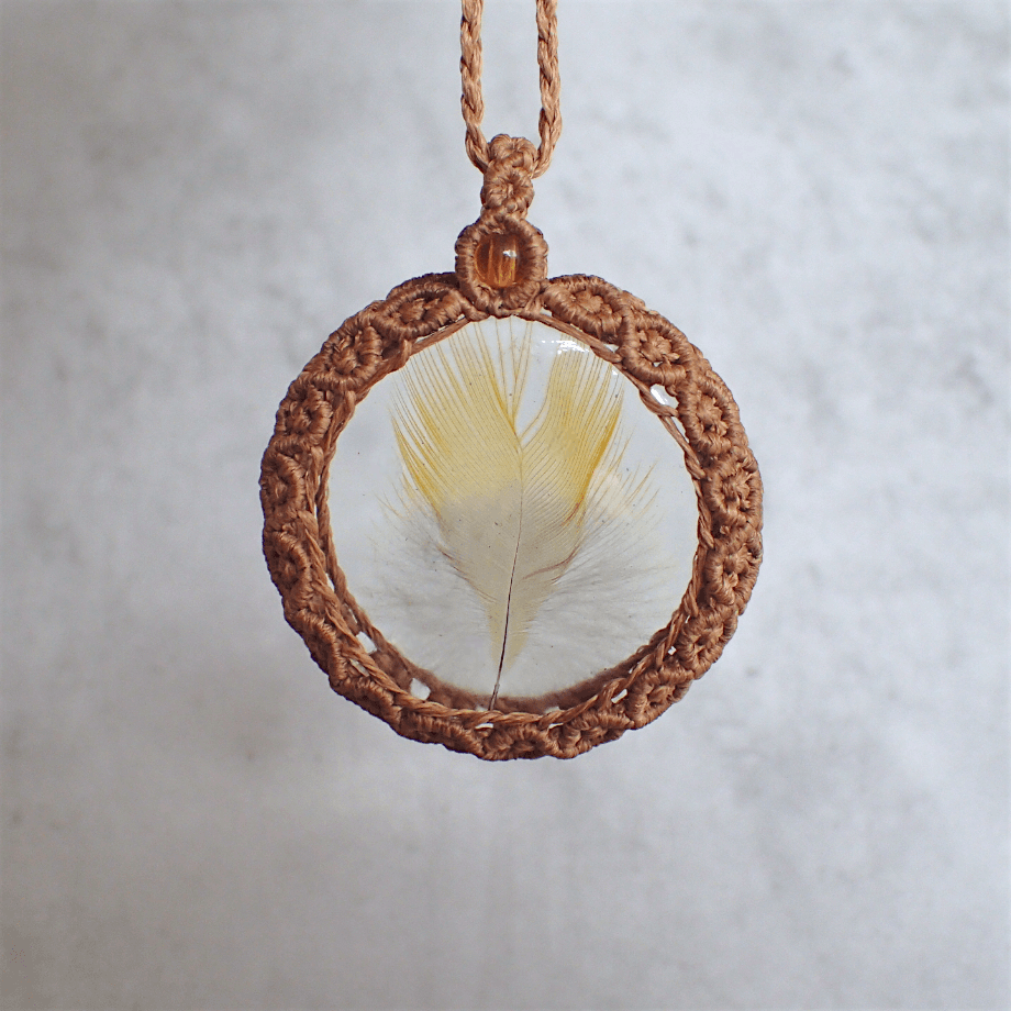 羽毛樹脂封入標本ネックレス | 6枚目