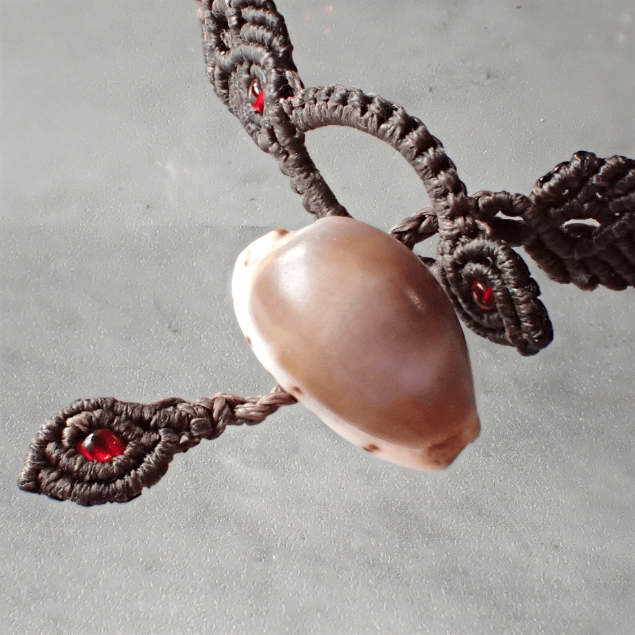 タカラガイマクラメブレスレット M | 8枚目