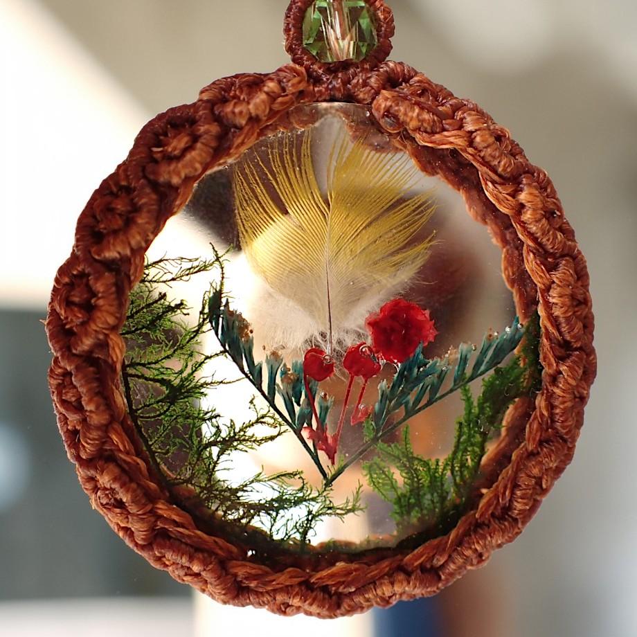 羽毛樹脂封入標本ネックレス | 3枚目