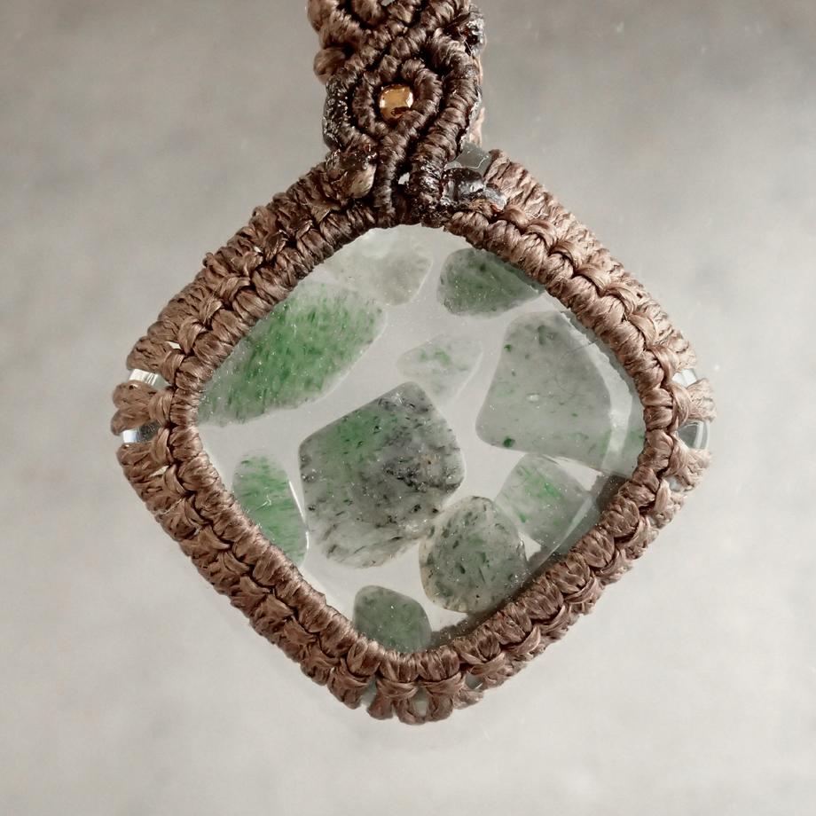 天然石樹脂封入標本キーホルダー | 2枚目