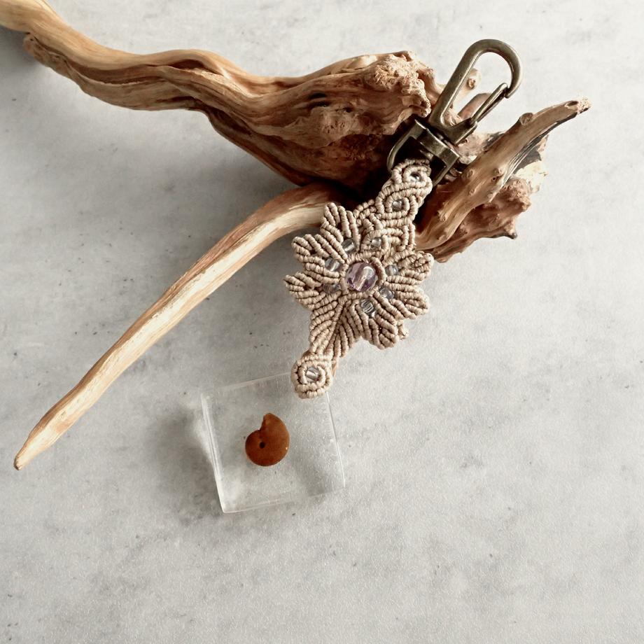 アンモナイト樹脂封入標本キーホルダー | 5枚目